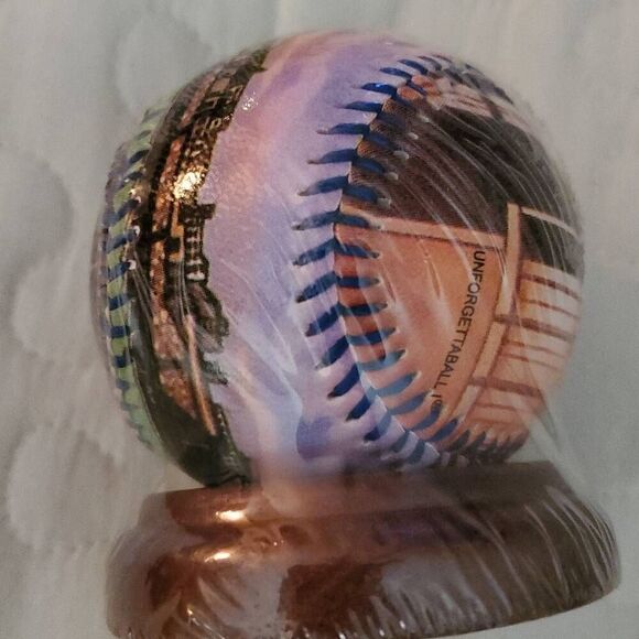 NEW VINTAGE CHICAGO CUBS WRIGLEY FIELD UNFORGETTABLE - Picture 2 of 6